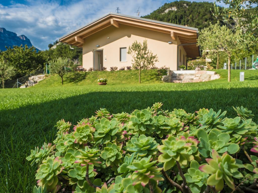 La Gazza Ladra Apartments - Garda Chill Out Drena Exteriör bild